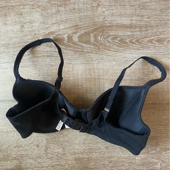 Victoria’s Secret Black Lined Demi Bra 36D - Picture 4 of 9